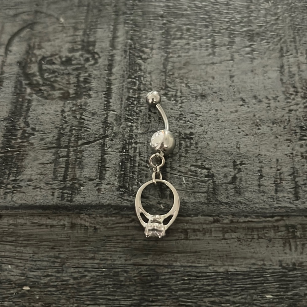 Promise ring belly button ring - Picture 4 of 4